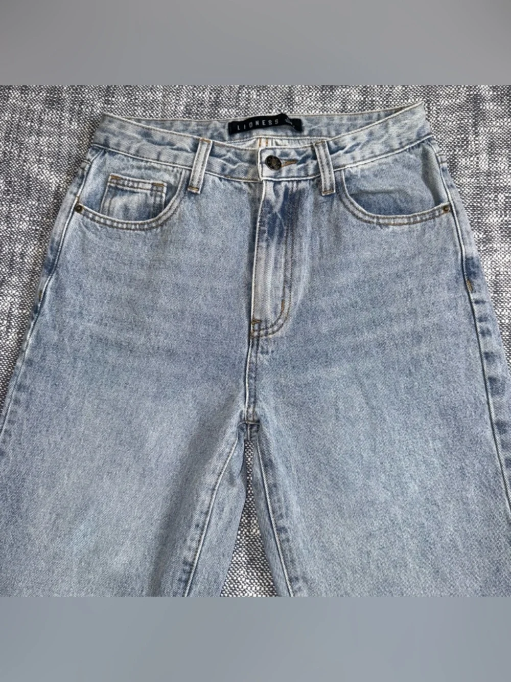Lioness Alabama slit split hem straight leg long length high waist rise jean XXS